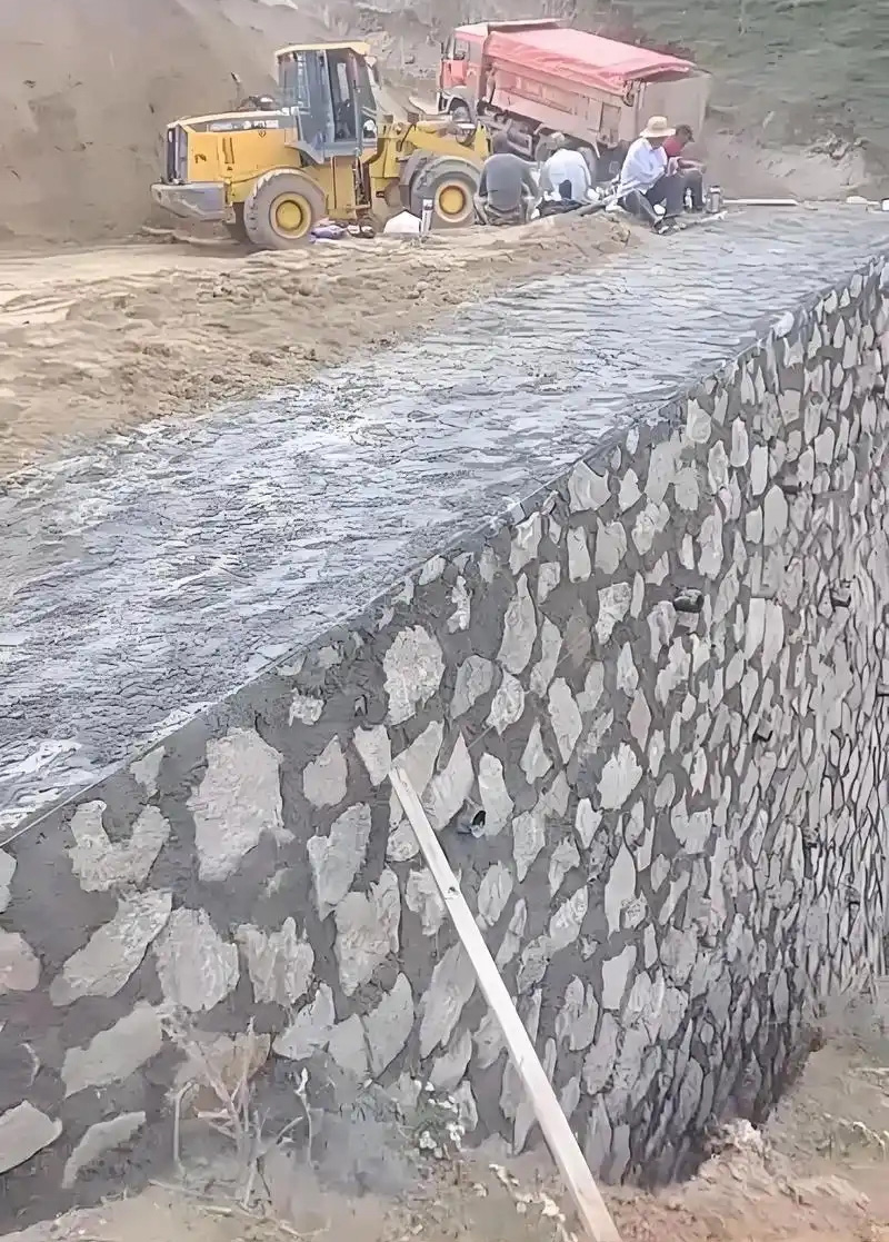 南京下关区边坡加固